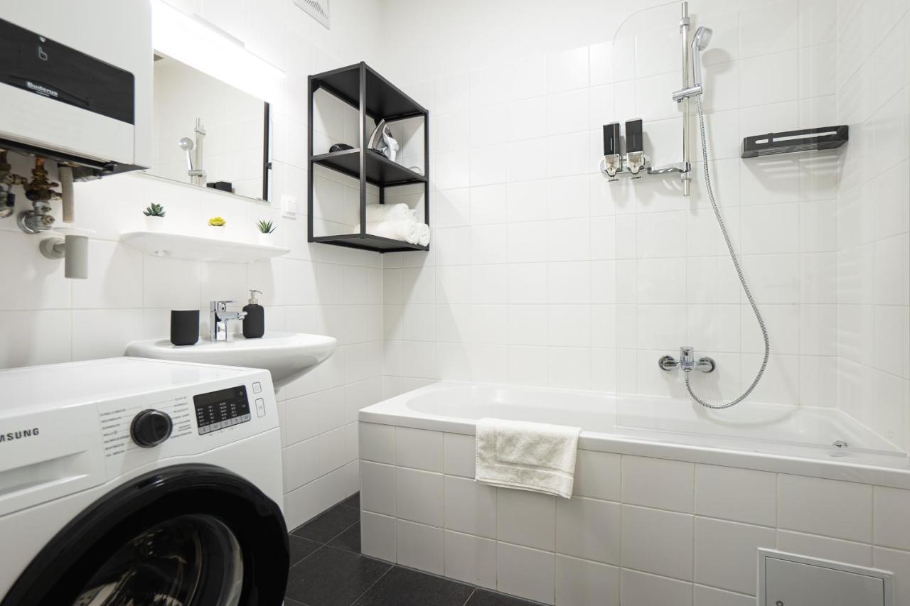 Bright 3-Room Apartment With A King-Size Bed Vídeň Exteriér fotografie